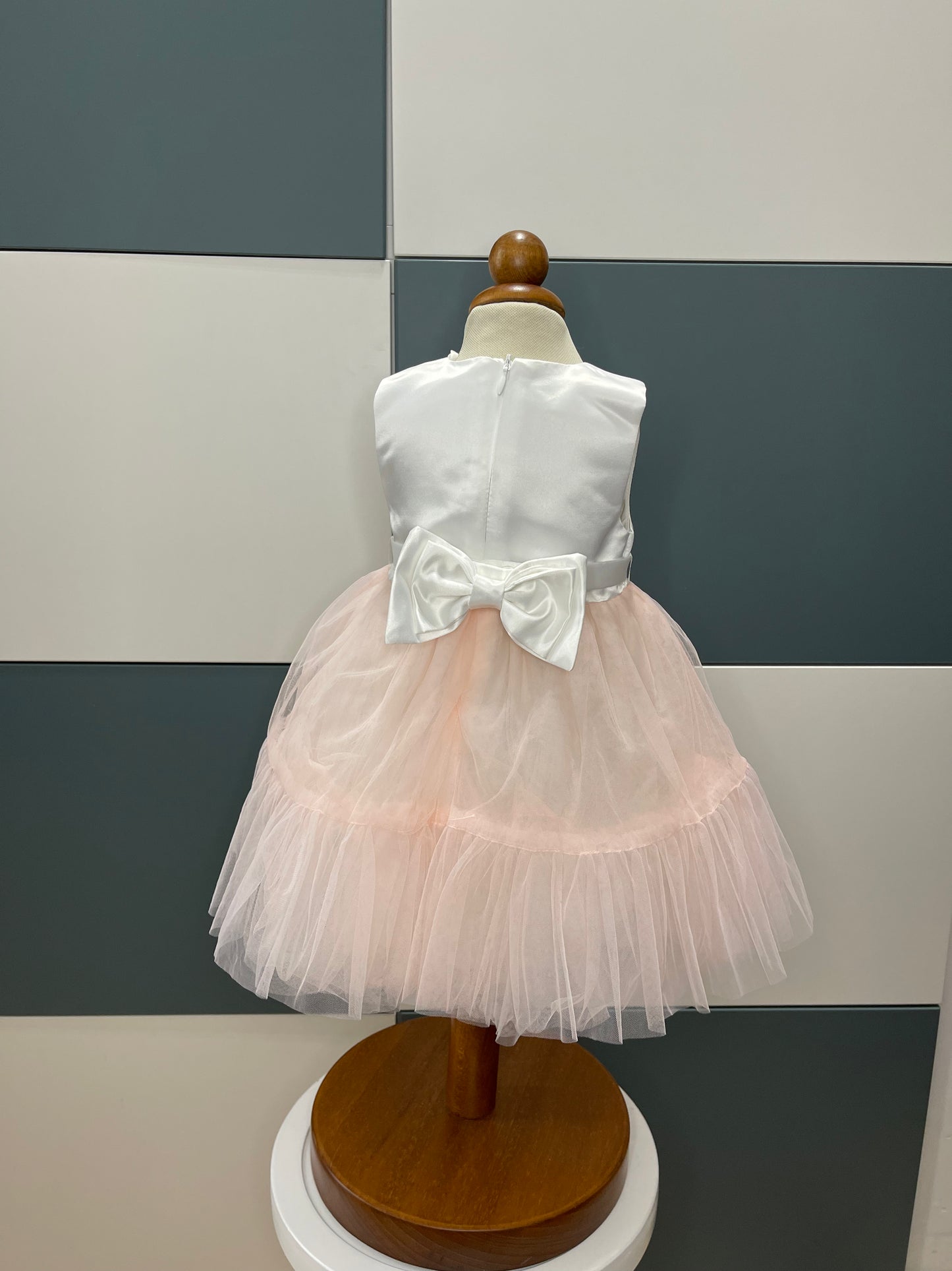 ABITINO DA CERIMONIA ROSA CON TULLE E FIOCCO SUL RETRO
