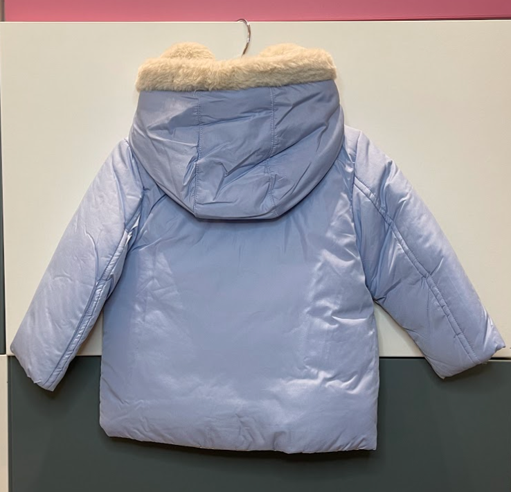 Giubbino reversibile azzurro/beige con orecchiette sul cappuccio